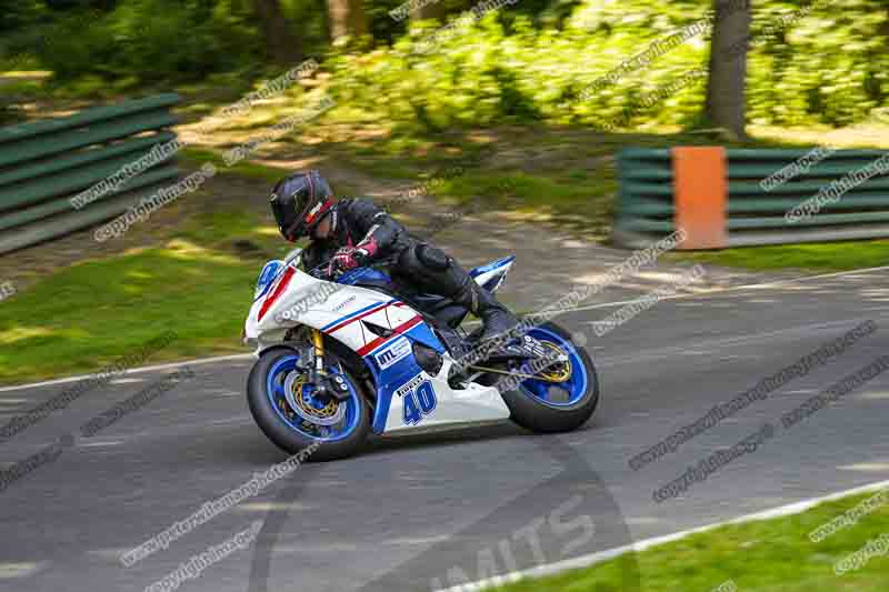 cadwell no limits trackday;cadwell park;cadwell park photographs;cadwell trackday photographs;enduro digital images;event digital images;eventdigitalimages;no limits trackdays;peter wileman photography;racing digital images;trackday digital images;trackday photos